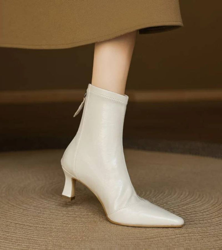 Fulvia - Botines minimalistas de piel con tacón medio