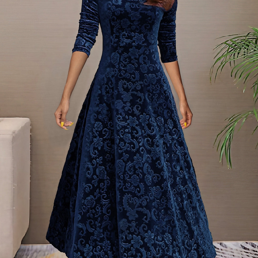 Nancy | Holiday Velvet Elegance Dress