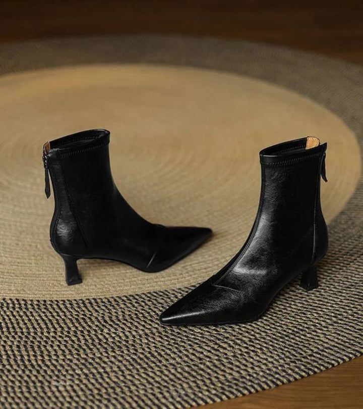 Fulvia - Botines minimalistas de piel con tacón medio