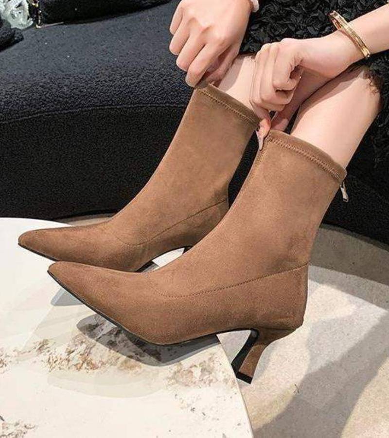 Fulvia | Bottines minimalistes en cuir à talon moyen