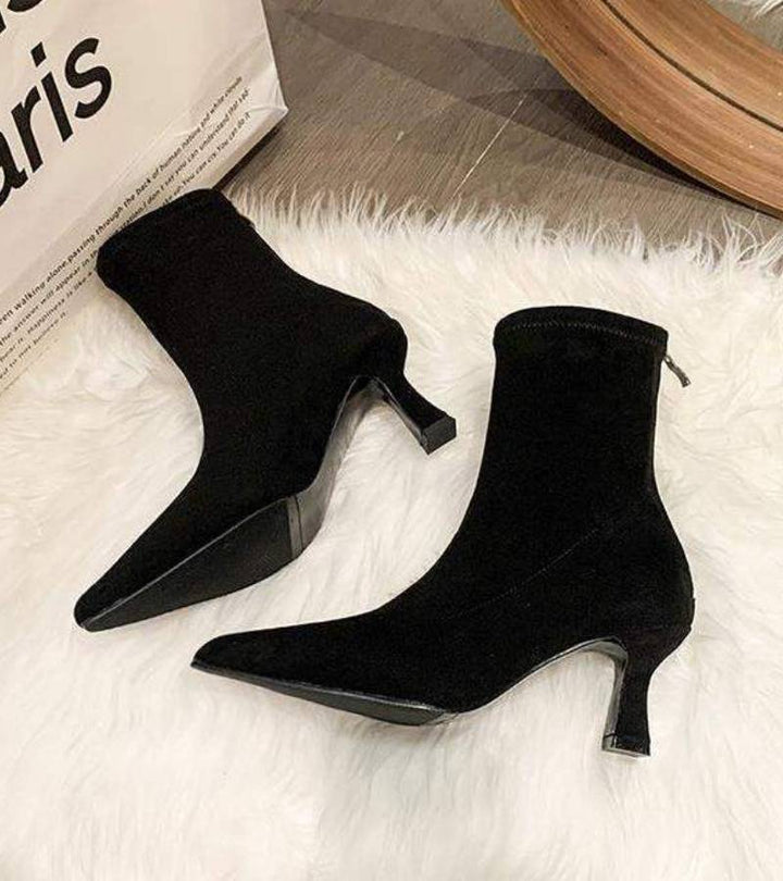 Fulvia | Bottines minimalistes en cuir à talon moyen