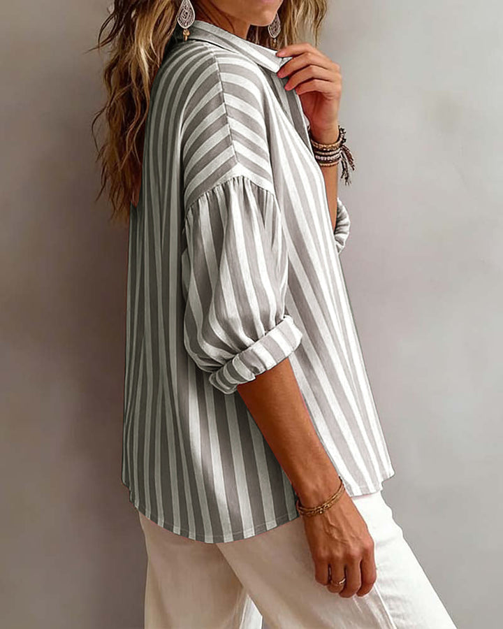 Nora | Blusa holgada de rayas con cuello