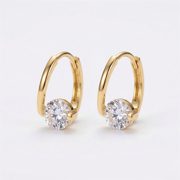 Sofía | Pendientes elegantes dorados con detalle de circonita