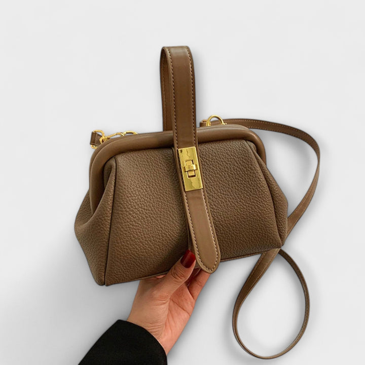 Cécile. - Bolsa retro