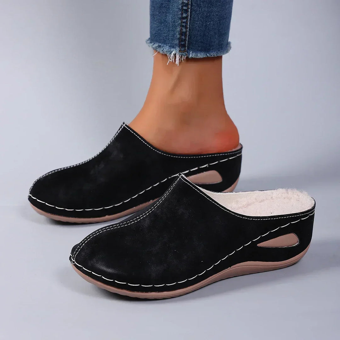 Zapatillas ortopédicas con comodidad diaria y un estilo atemporal para el hogar