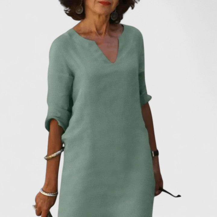 Taylor | Vestido cómodo con escote en V