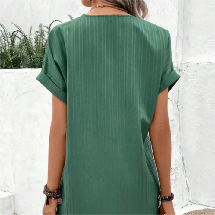 Leira – Vestido Casual con Detalle de Botones y Corte Relajado